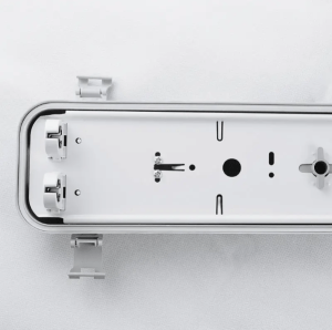 LED BATTEN HOUSING T8 IP65