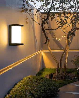 Outdoor Wall Lights
